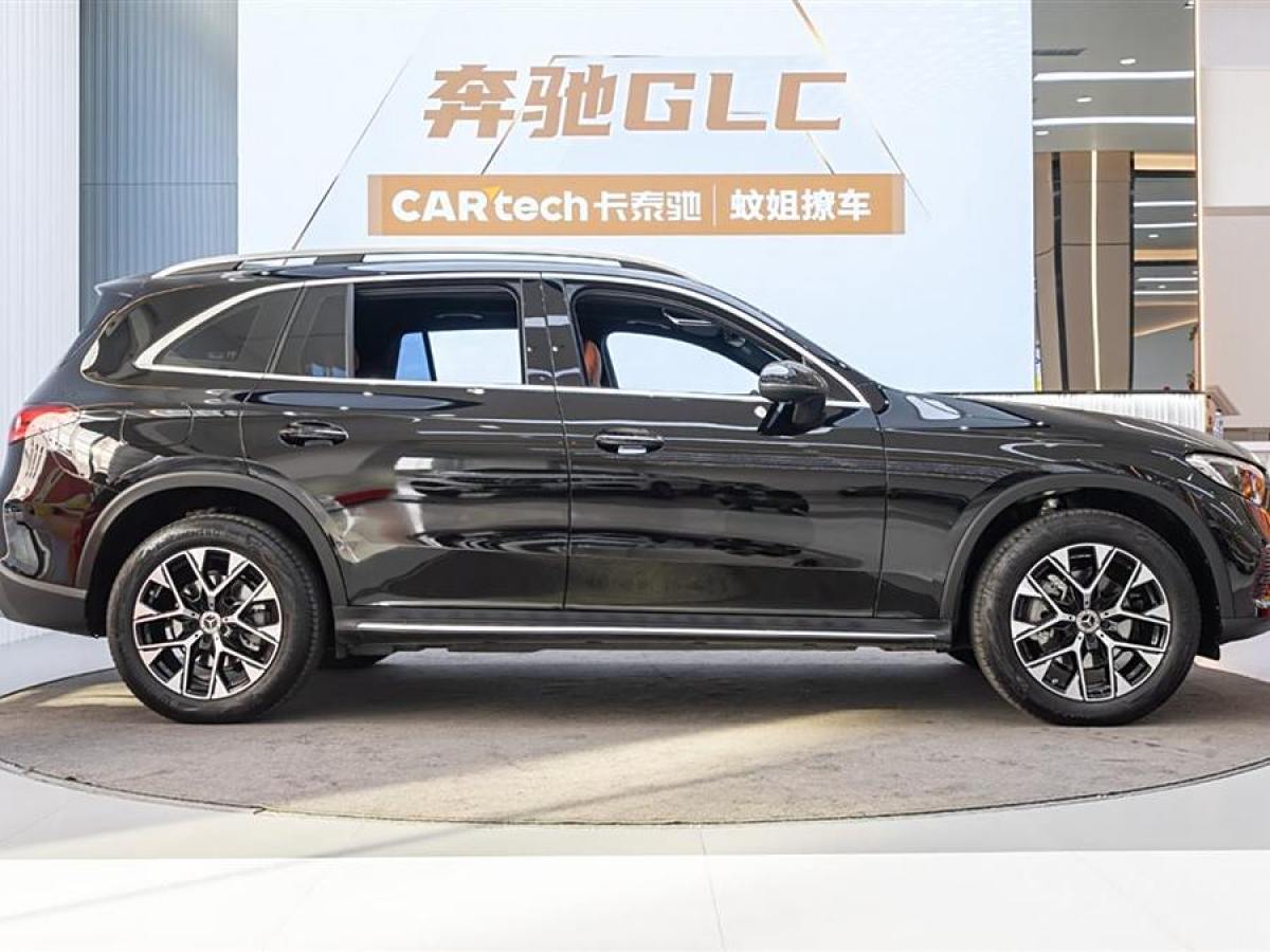 奔馳 奔馳GLC  2018款 改款 GLC 260 4MATIC 動(dòng)感型圖片