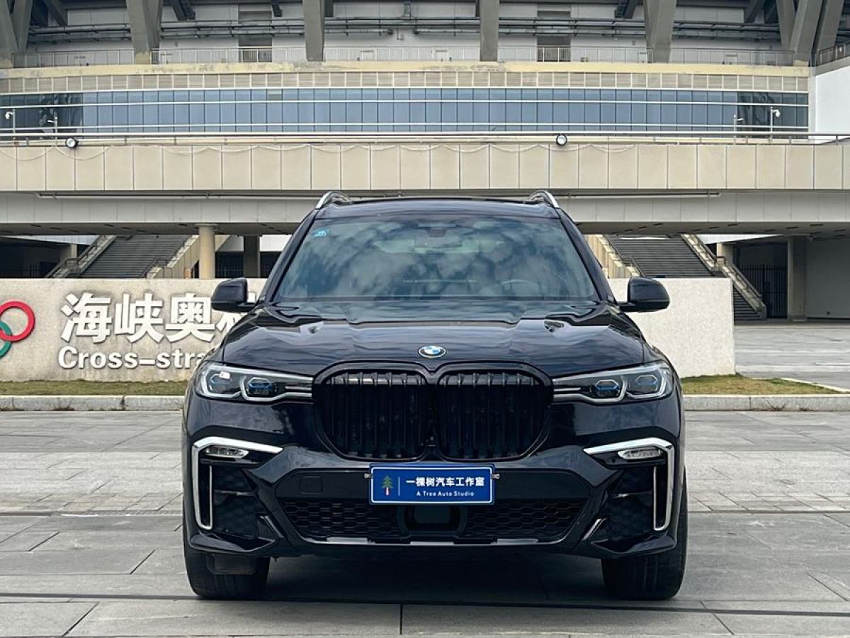 2020年10月寶馬 寶馬X7  2020款 xDrive40i 行政型M運動套裝