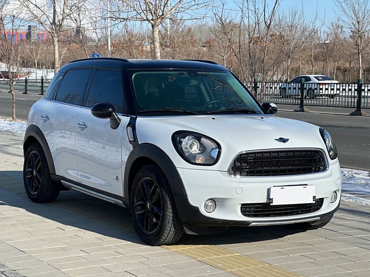 MINI COUNTRYMAN  2016款 1.6T COOPER S ALL4 裝備控圖片