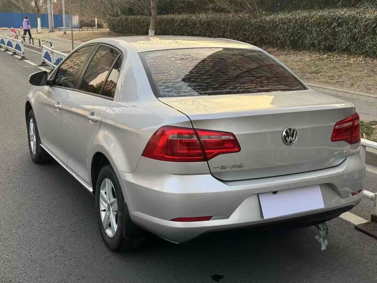 大眾 寶來  2011款 1.6L 自動舒適型圖片