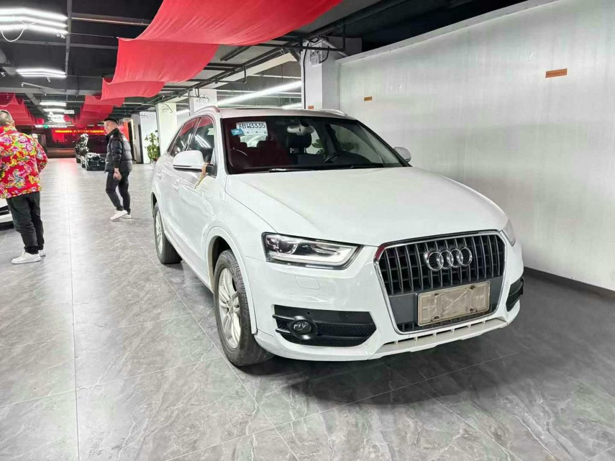 奧迪 奧迪Q3  2015款 Q3 2.0TFSI 35TFSI 進(jìn)取型圖片