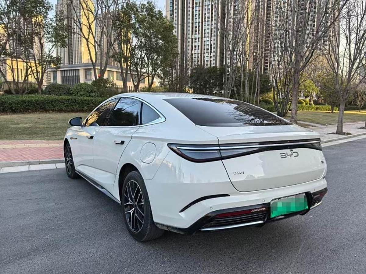 比亞迪 海豹  2023款 DM-i 1.5L 121km 尊貴型圖片