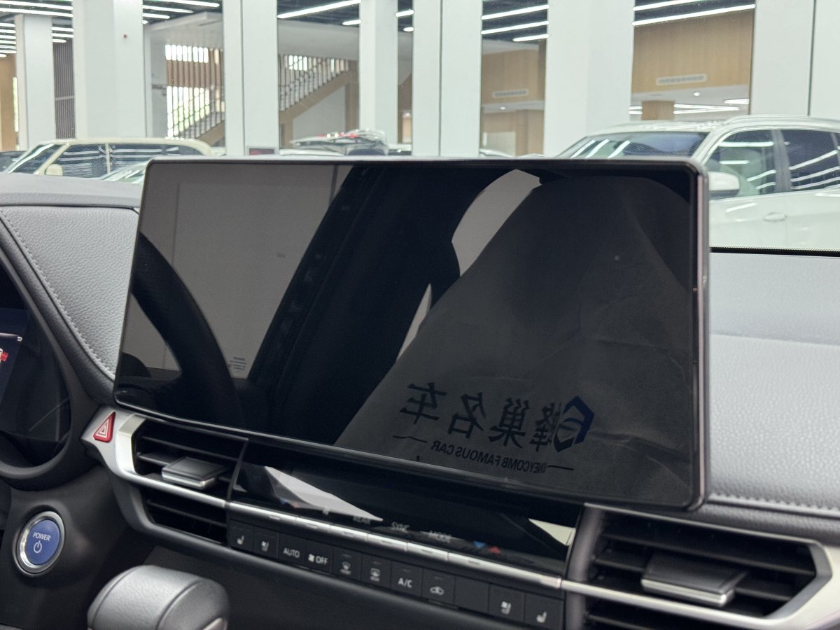 2023年9月豐田 賽那SIENNA  2023款 2.5L混動 尊貴版