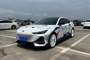 長安UNI-V 長安 1.5T 運動版