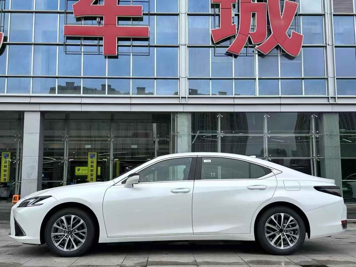 雷克薩斯 ES  2025款 200 臻享版圖片