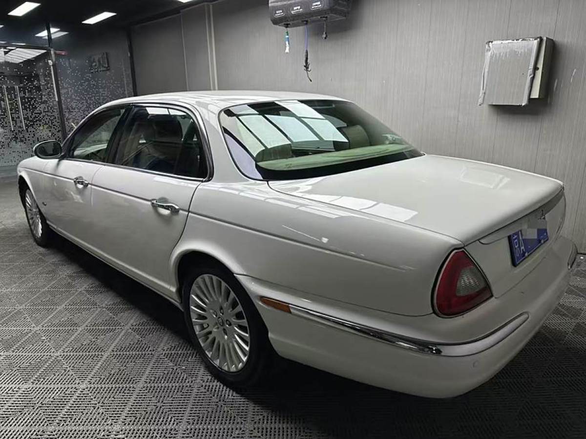 捷豹 XJ  2005款 XJ6L 3.0圖片