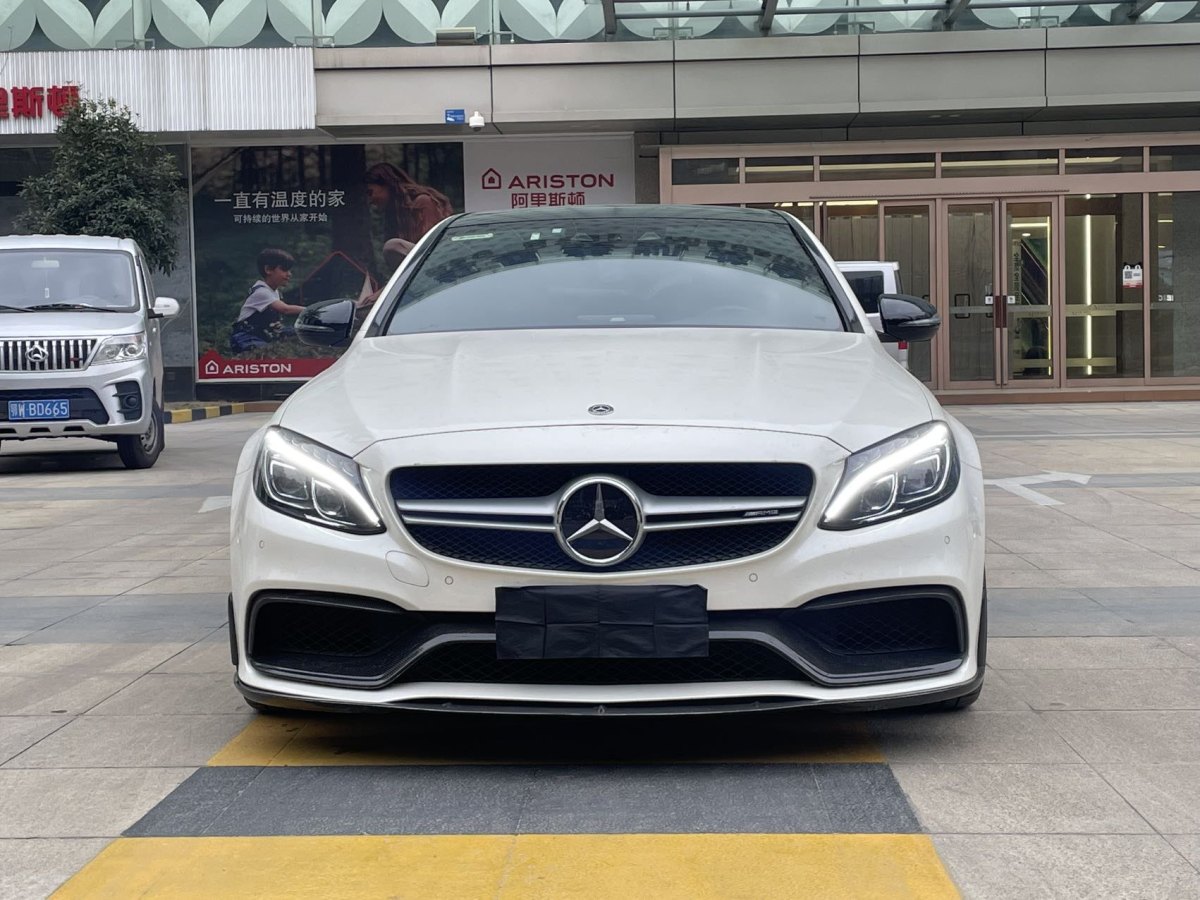 奔馳 奔馳C級(jí)AMG  2017款 AMG C 63圖片