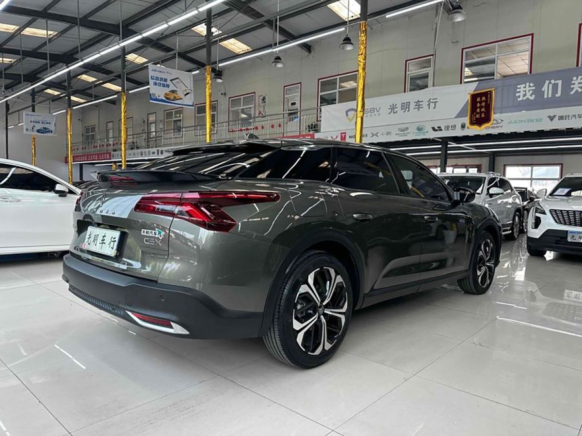 雪鐵龍 凡爾賽C5 X  2021款 1.6T 領(lǐng)不凡圖片