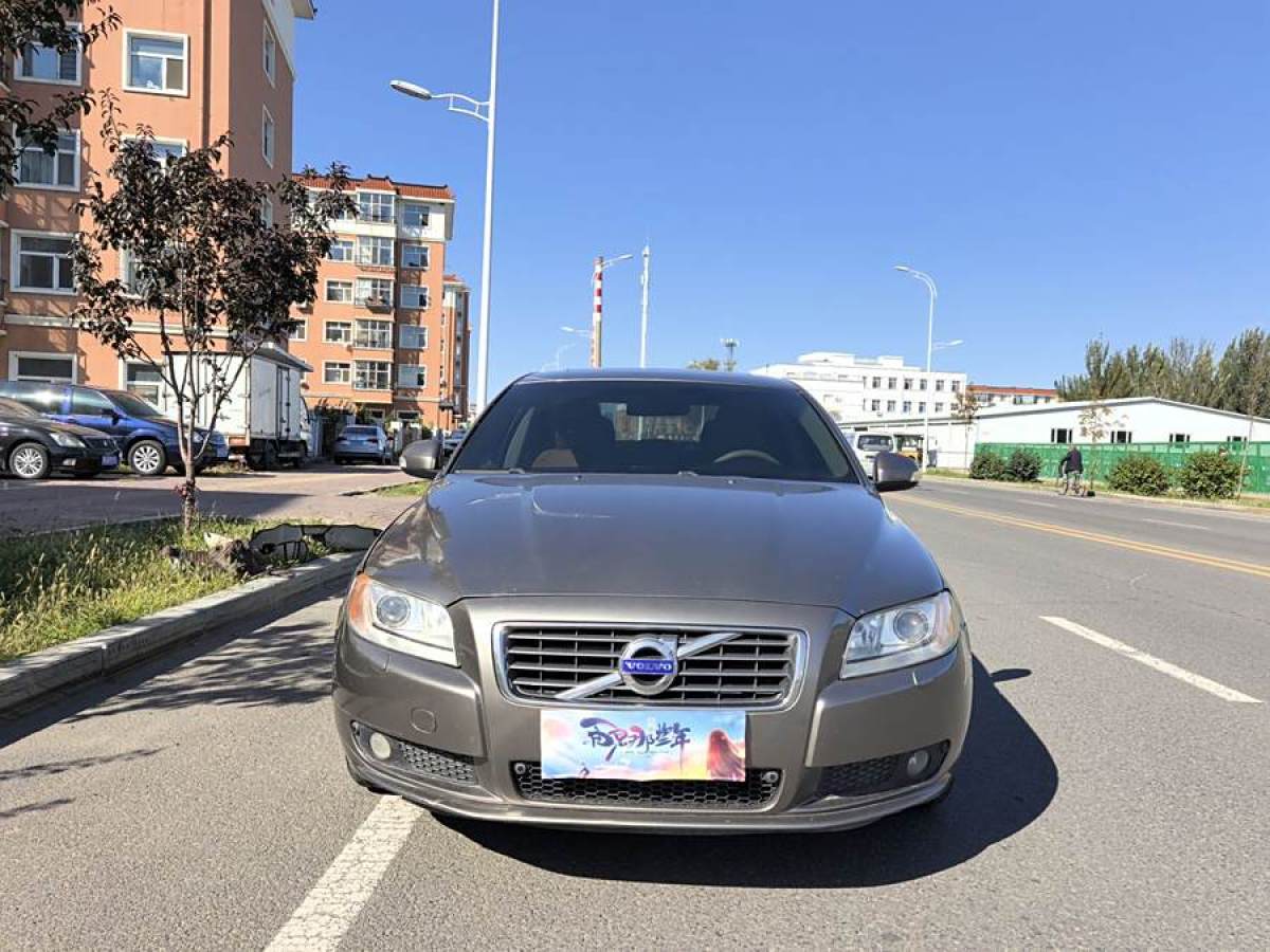 沃尔沃 S80L  2010款 2.5T 智雅版图片