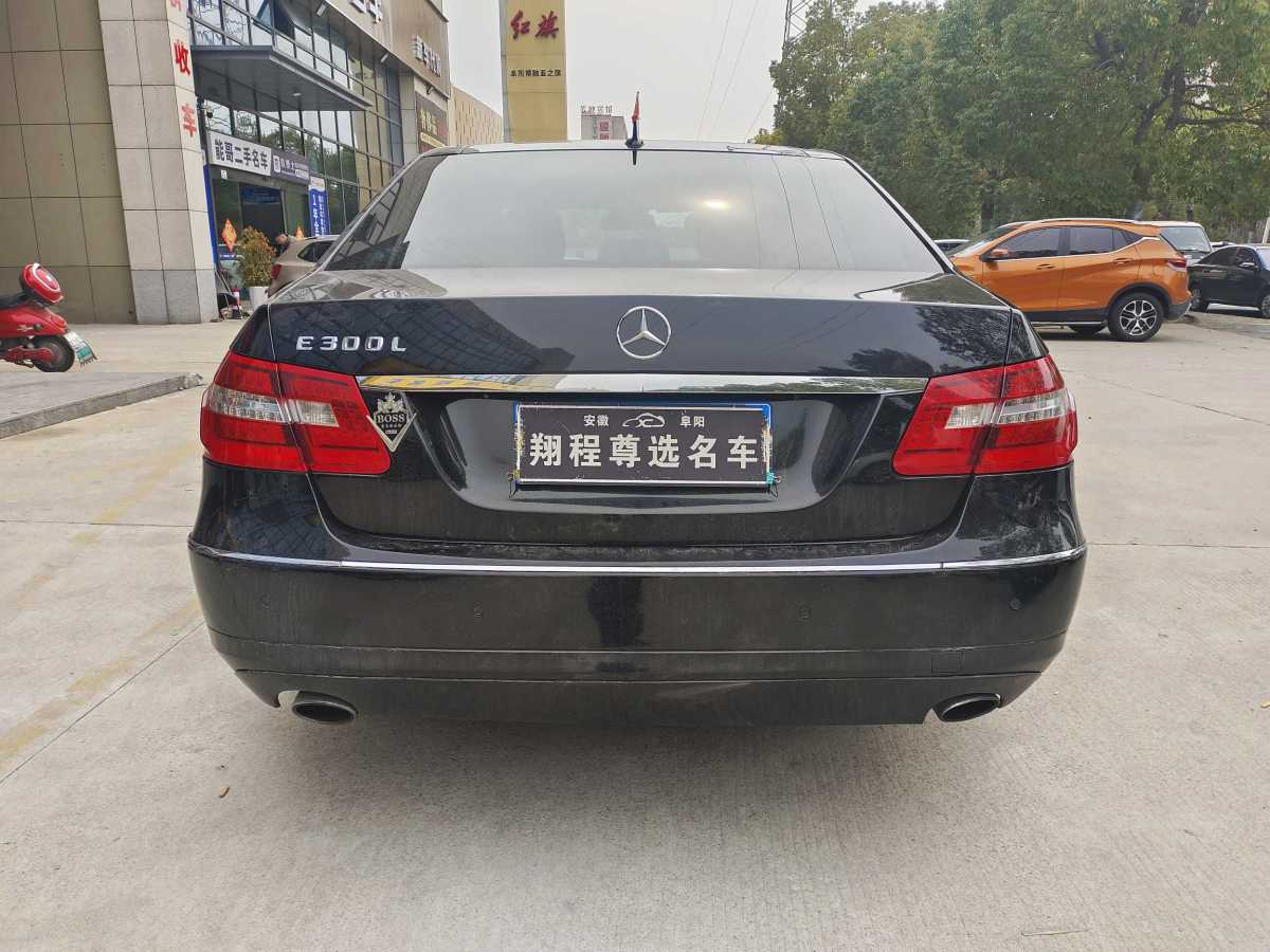 奔馳 奔馳E級  2013款 E 260 L CGI時尚型圖片