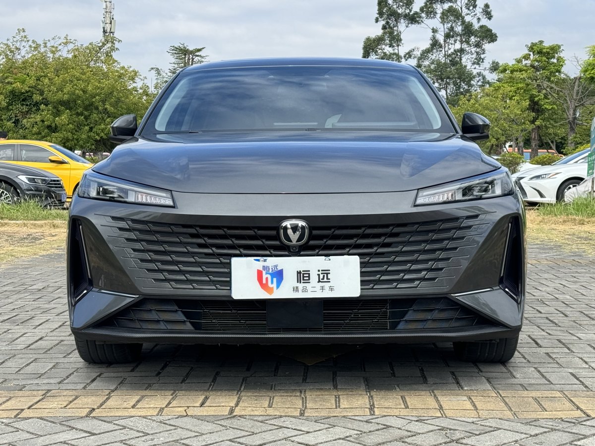 長安 逸達  2023款 藍鯨NE 1.5T GDI DCT領(lǐng)航型圖片