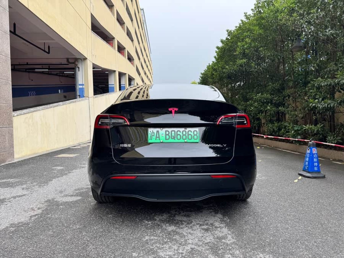 特斯拉 Model Y  2022款 改款 后輪驅(qū)動版圖片