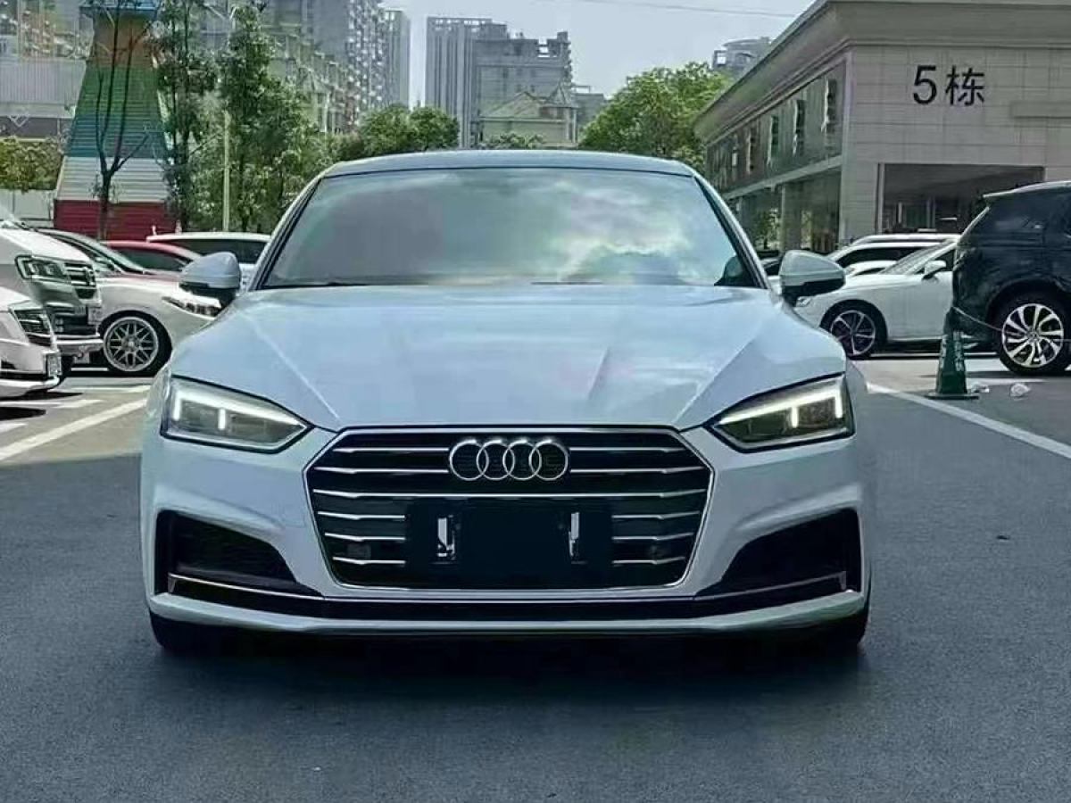 奧迪 奧迪A5  2019款 Sportback 40 TFSI 時尚型圖片