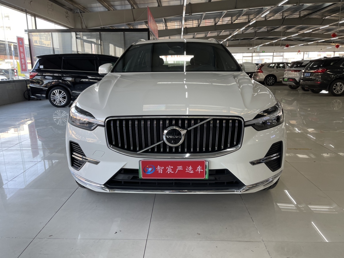 沃爾沃 XC60新能源  2023款 T8 插電混動 長續(xù)航四驅智遠豪華樂享版圖片