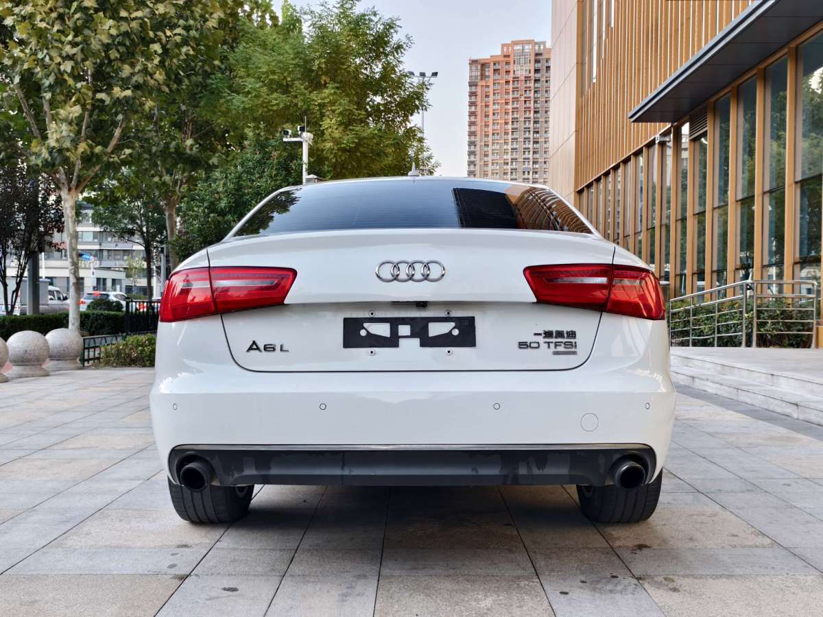 奧迪 奧迪A6L  2014款 TFSI 標(biāo)準(zhǔn)型圖片