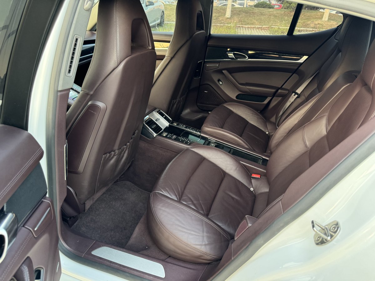 保時(shí)捷 Panamera  2014款 Panamera 4 3.0T圖片