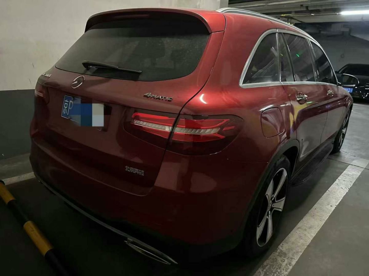 奔馳 奔馳A級  2019款  A 220 L 4MATIC 運(yùn)動轎車圖片