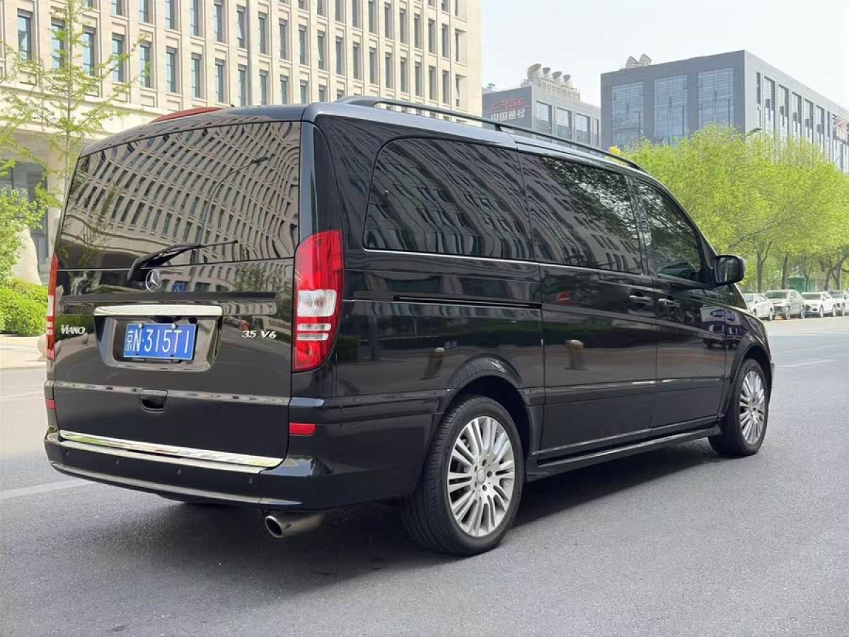 奔馳 唯雅諾  2014款 3.5L 卓越版圖片