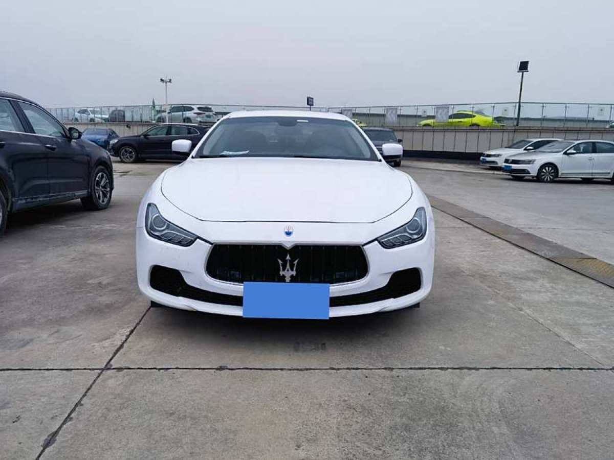 瑪莎拉蒂 Ghibli  2014款 3.0T 標(biāo)準(zhǔn)版圖片