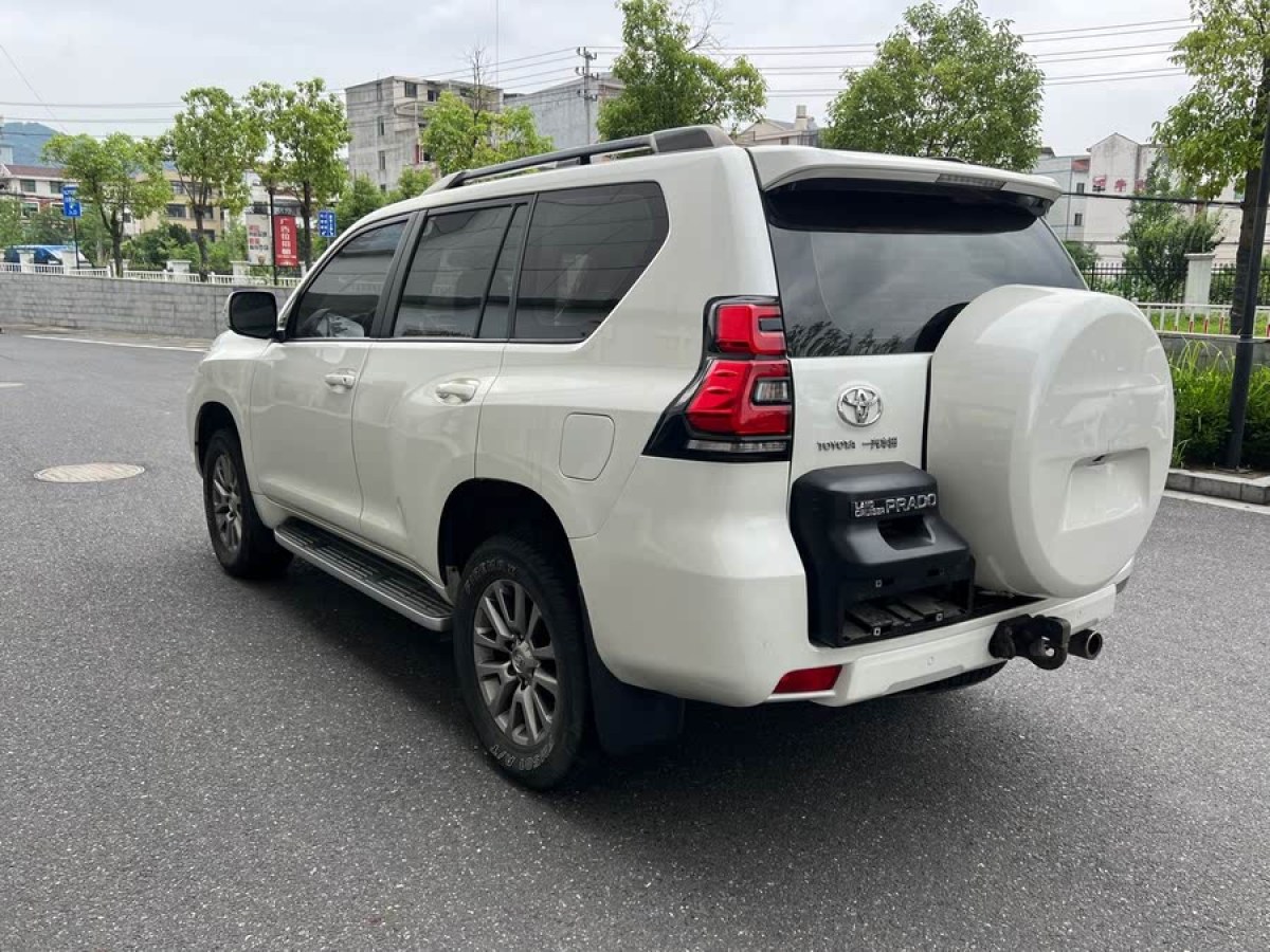 豐田 普拉多  2018款 3.5L 自動TX-L后掛備胎圖片