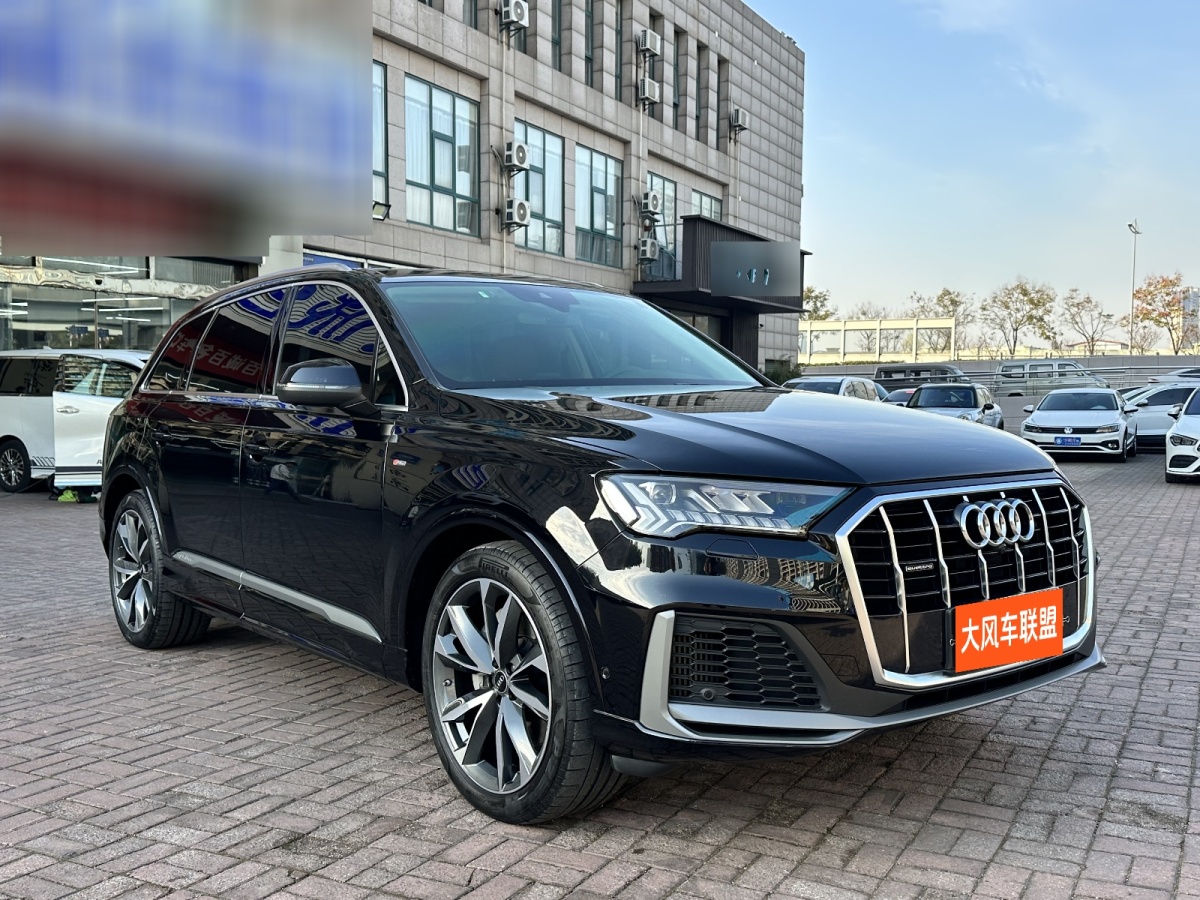 奧迪 奧迪Q7  2024款 55 TFSI quattro S line運動型圖片