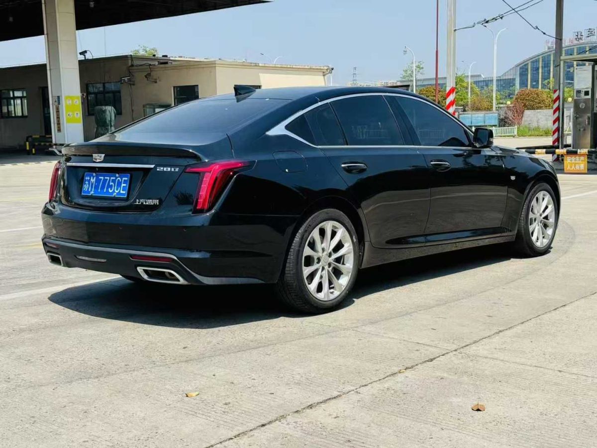 凱迪拉克 XT5  2023款 2.0T 兩驅(qū)風尚型圖片