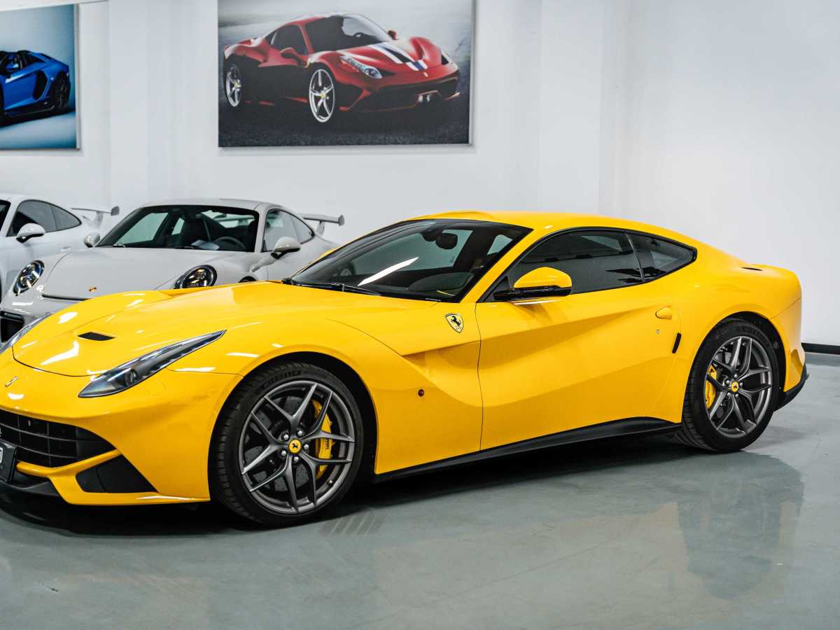 法拉利 F12berlinetta  2013款 6.3L 標準型圖片