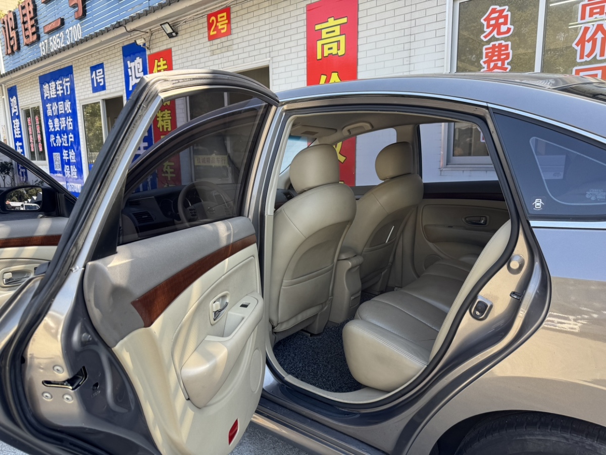 日產(chǎn) 軒逸  2009款 2.0XL CVT豪華版圖片