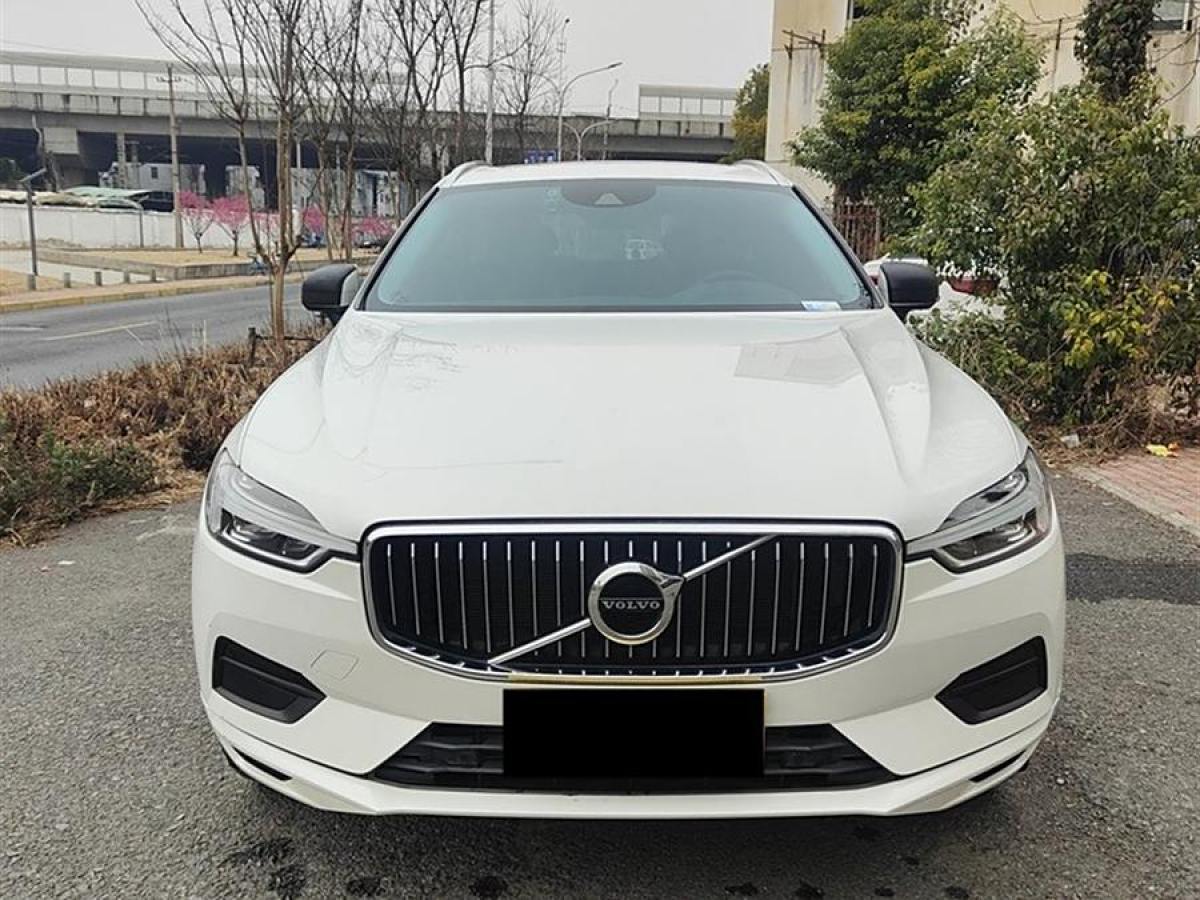 沃爾沃 XC60  2019款  T5 四驅(qū)智遠(yuǎn)版 國(guó)VI圖片