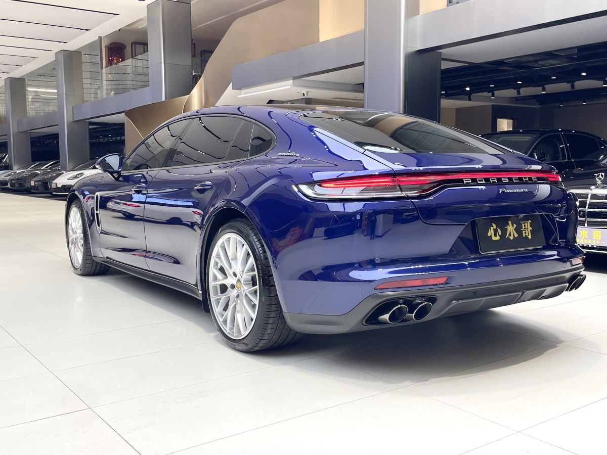 保時(shí)捷 Panamera  2023款 Panamera 行政加長(zhǎng)版 2.9T圖片