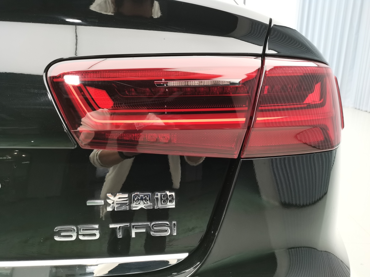 奧迪 奧迪A6L  2018款 35 TFSI 時(shí)尚型圖片