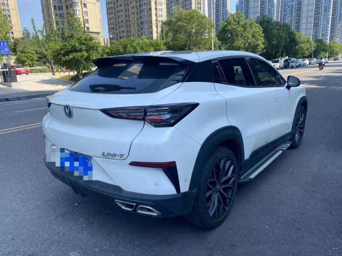 長(zhǎng)安 UNI-T  2022款 1.5T 旗艦型圖片