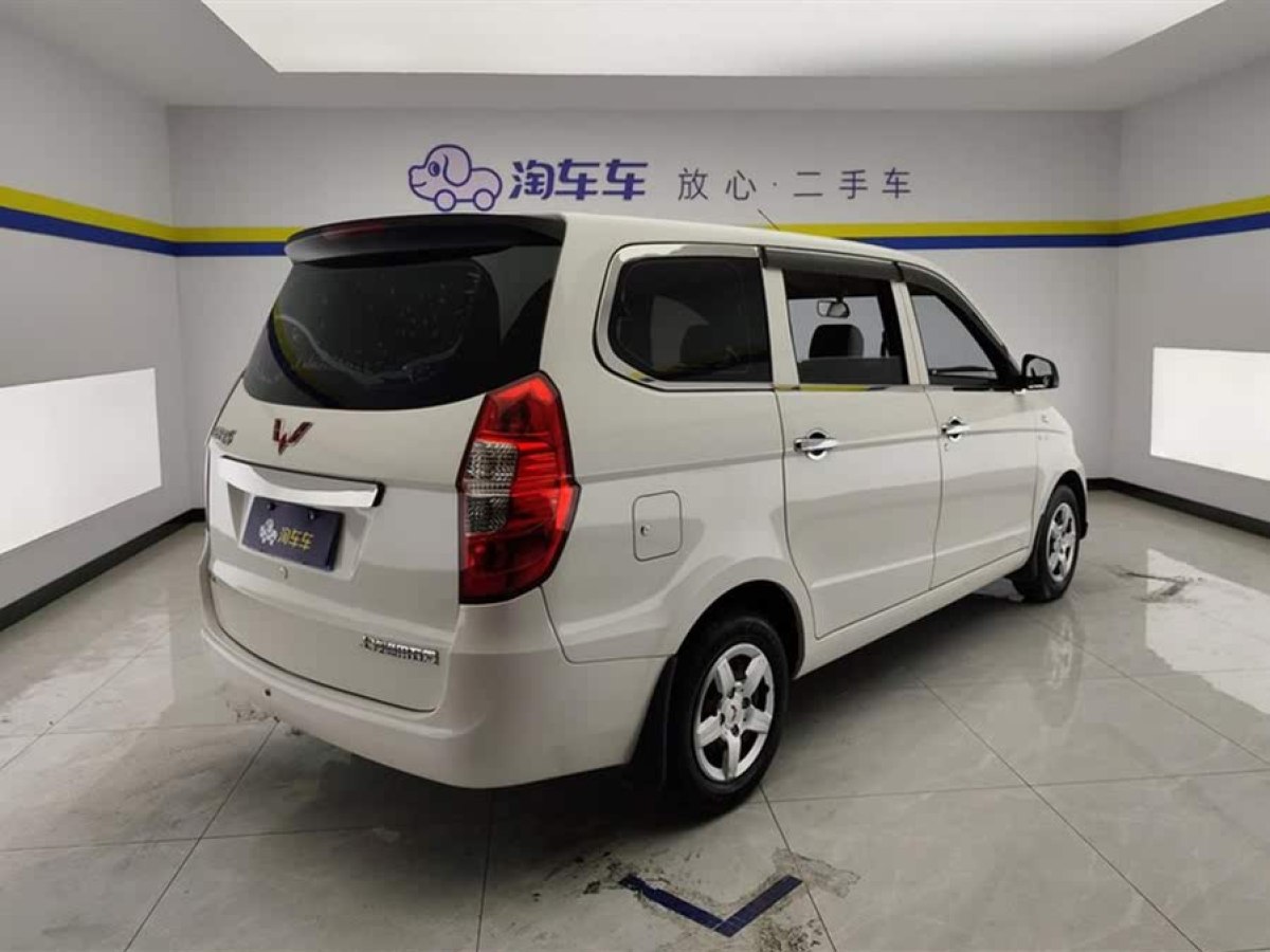 五菱 五菱宏光  2018款 1.5L 經(jīng)典款S基本型圖片