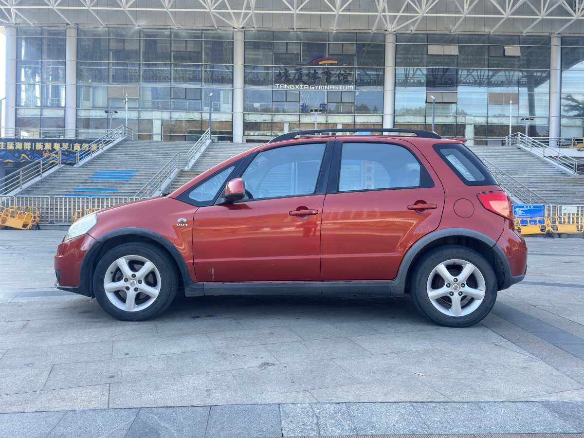 2009年11月鈴木 天語 SX4  2008款 兩廂 1.6L 自動運(yùn)動休旅型