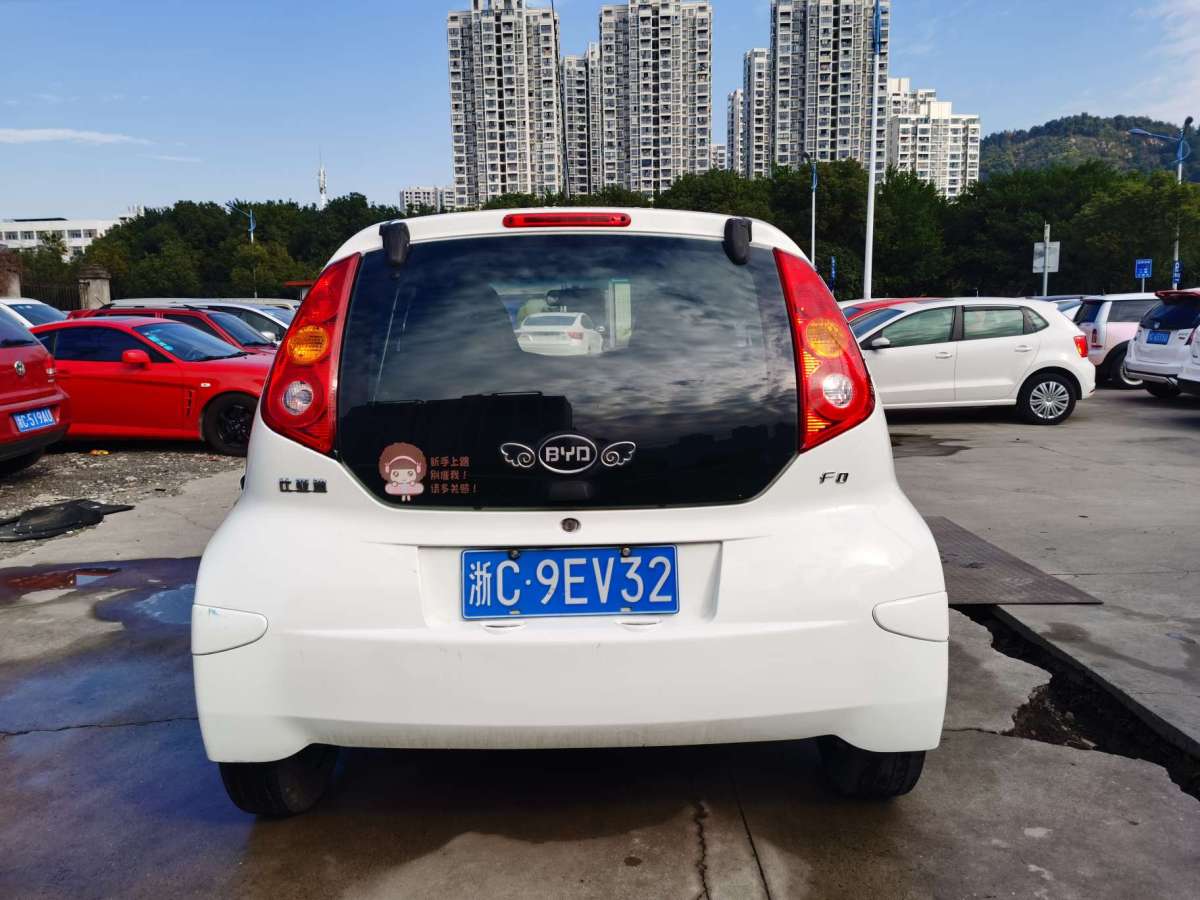 比亚迪 f0 2012款 1.0l 铉酷型图片