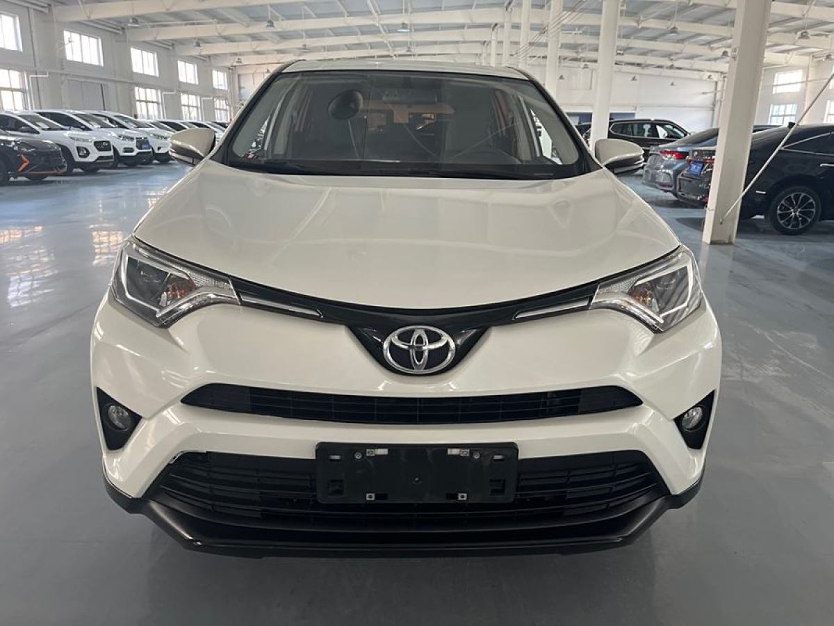 2019年3月豐田 RAV4榮放  2019款 2.0L CVT兩驅(qū)先鋒版 國V