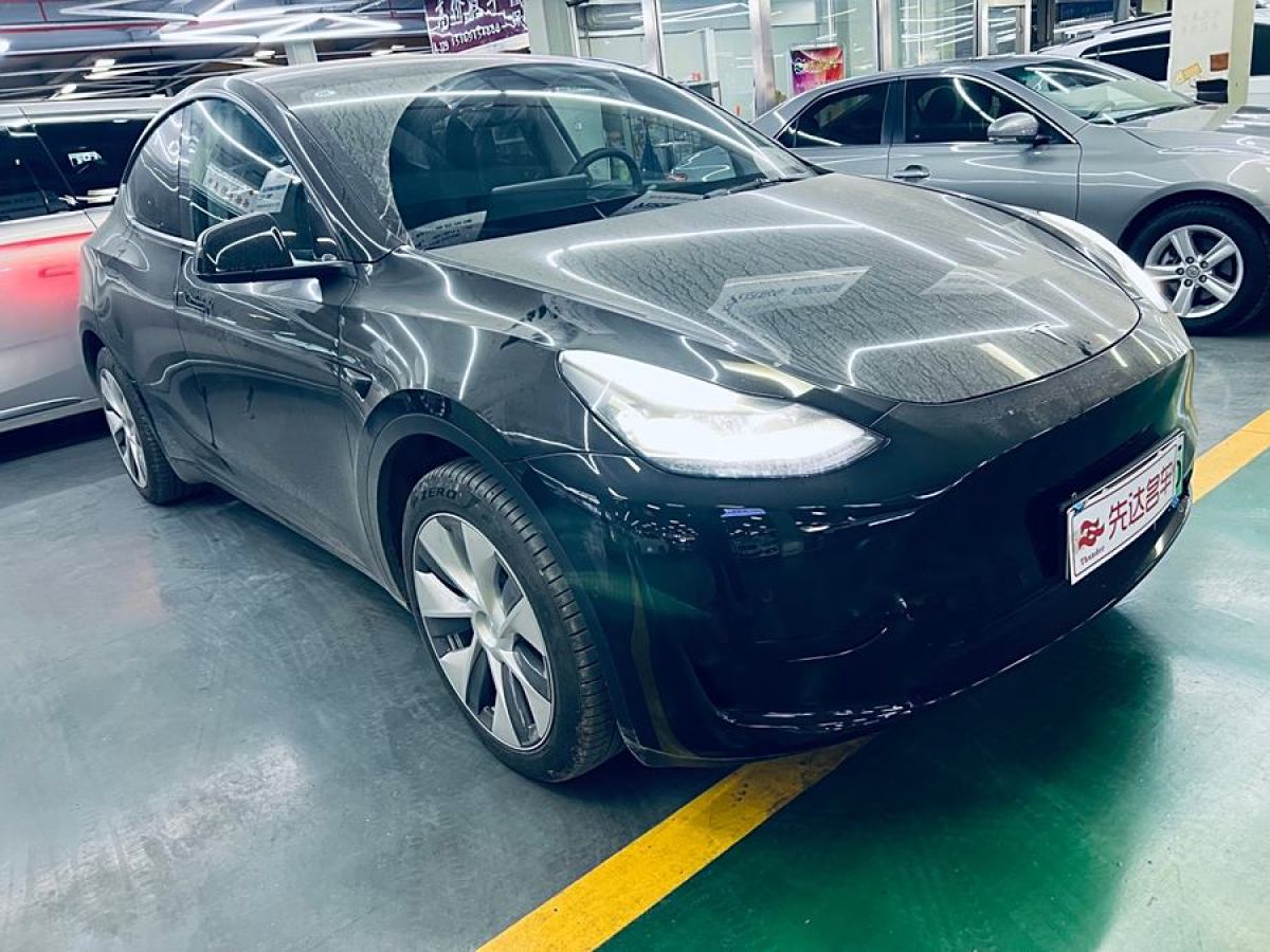 特斯拉 Model 3  2022款 后輪驅(qū)動(dòng)版圖片