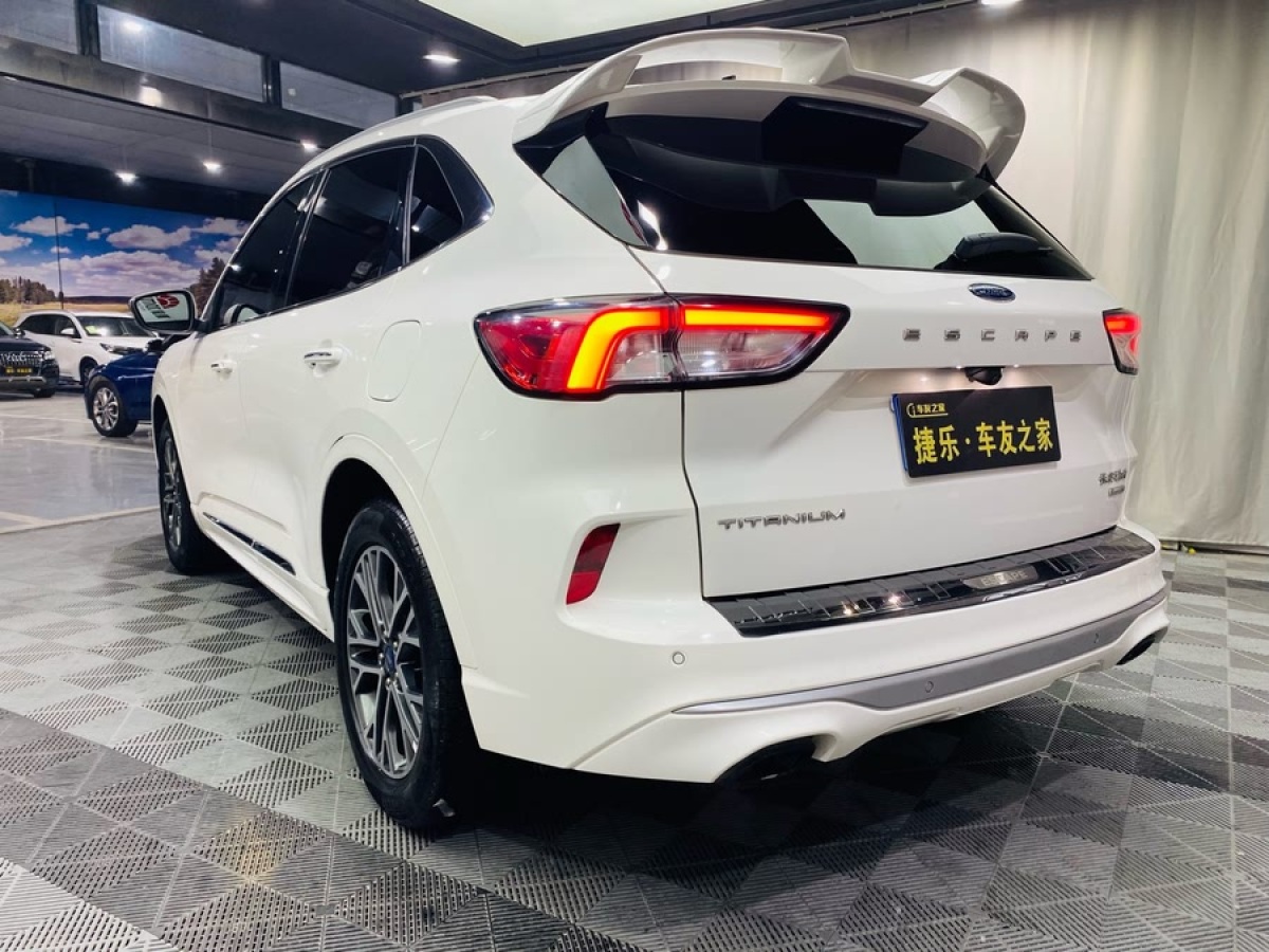 福特 銳際  2024款 EcoBoost 245 四驅(qū)耀享款圖片