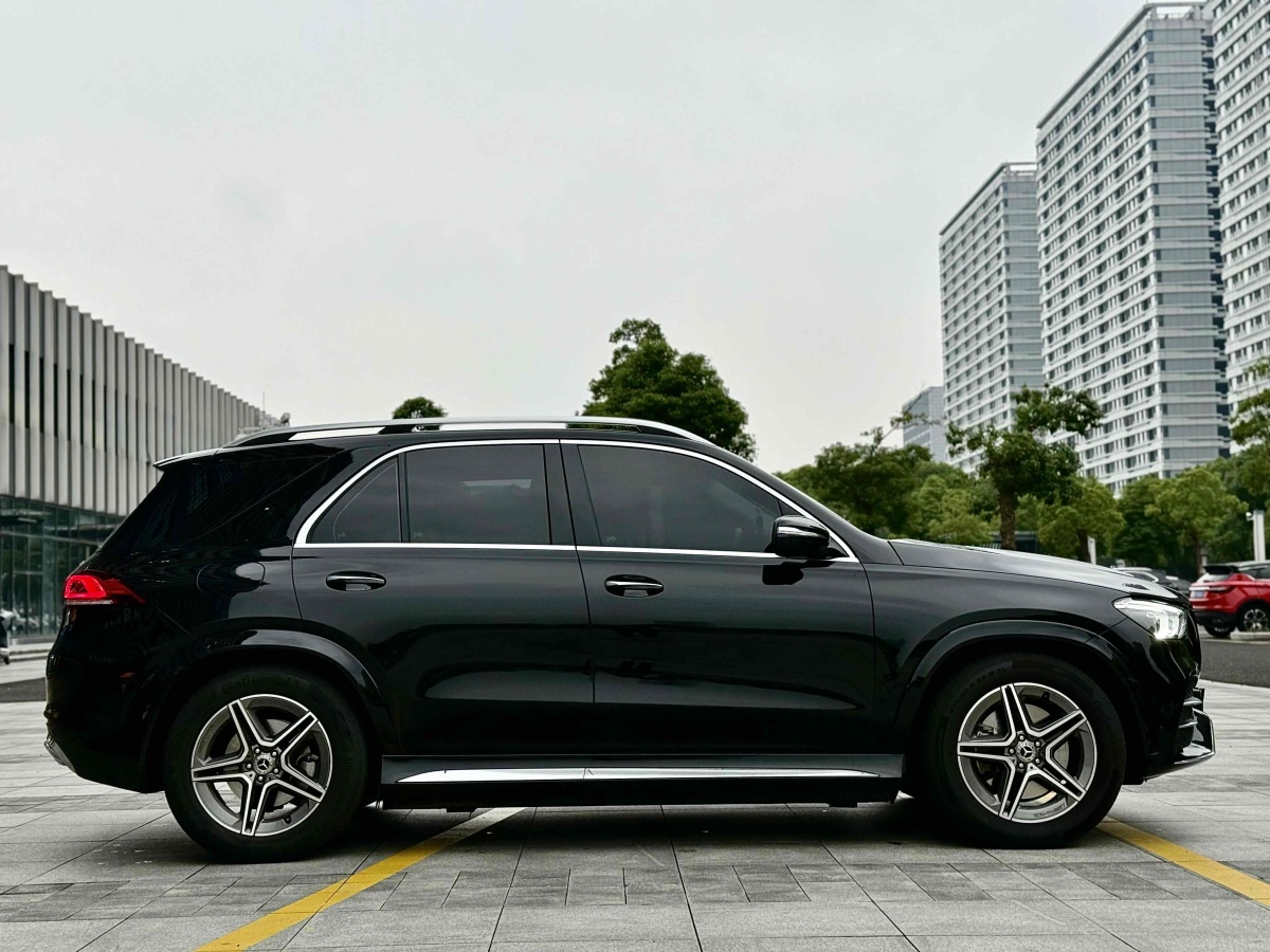 奔馳 奔馳GLE  2023款 GLE 450 4MATIC 時尚型圖片