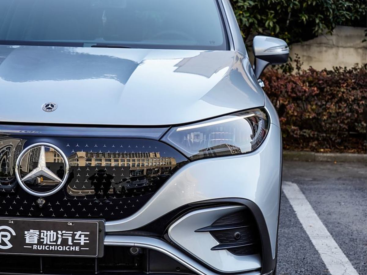 奔馳 奔馳EQE SUV  2023款 350 4MATIC 豪華版圖片