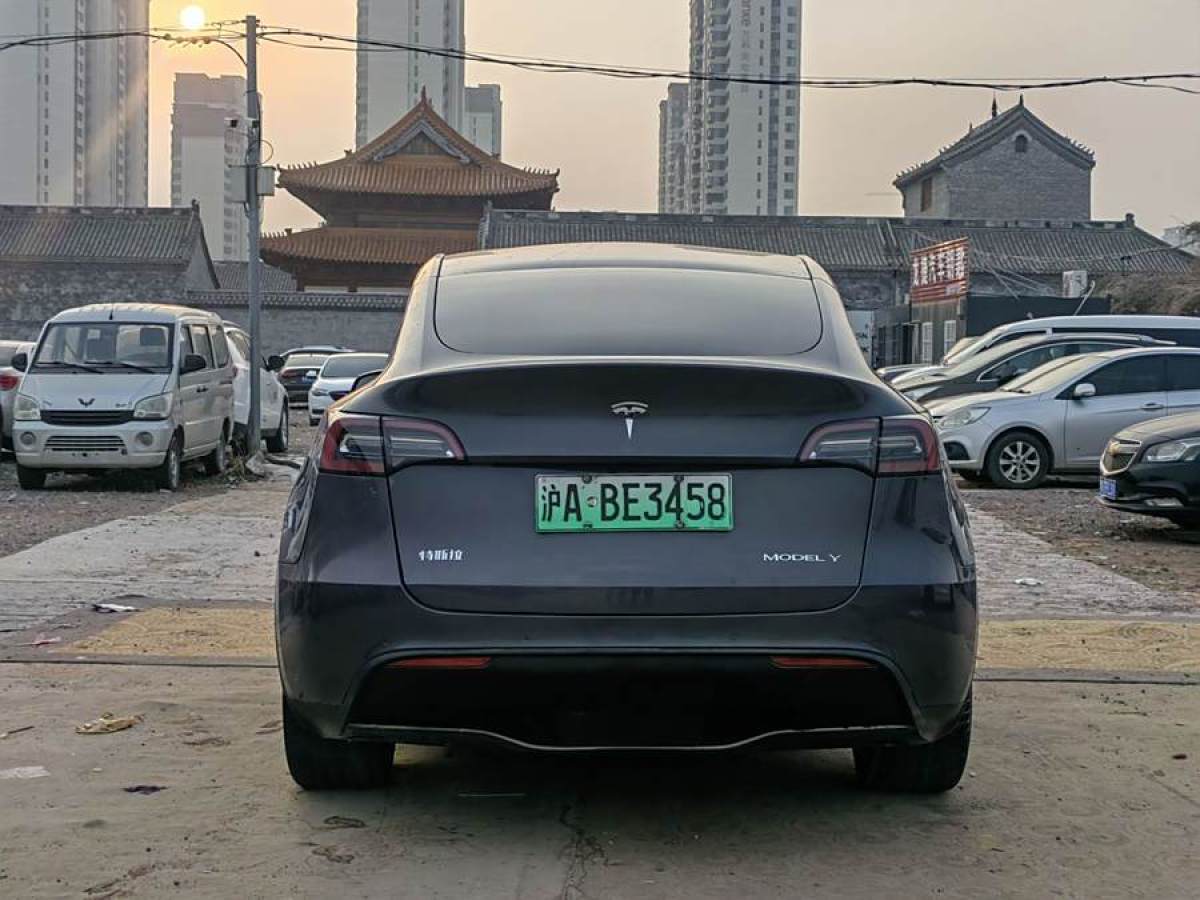 特斯拉 Model 3  2023款 長(zhǎng)續(xù)航煥新版 雙電機(jī)全輪驅(qū)動(dòng)圖片