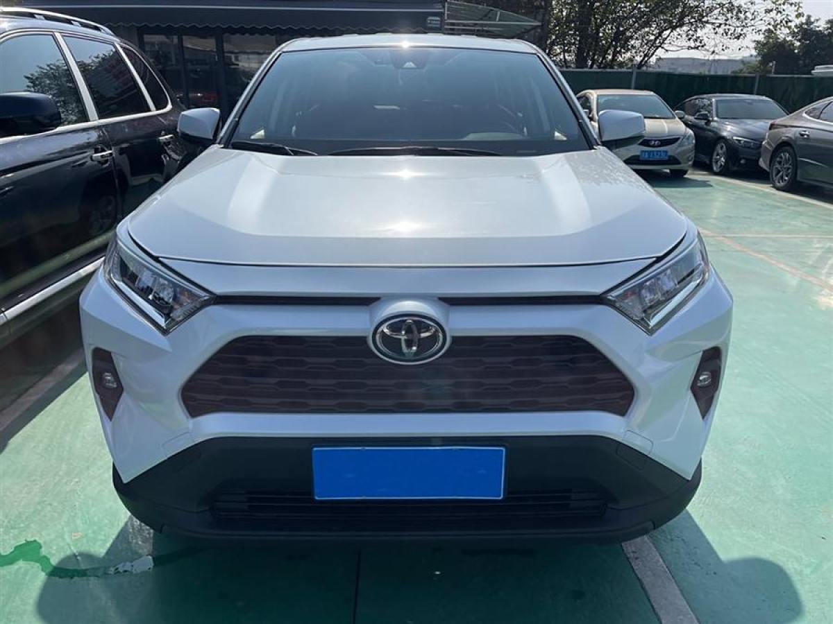 豐田 RAV4榮放  2023款 2.0L CVT兩驅(qū)都市版圖片