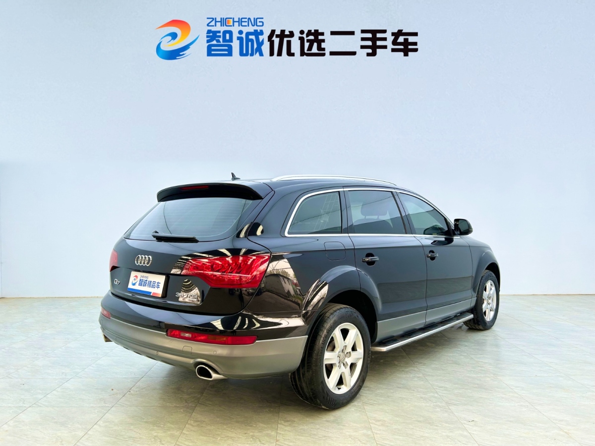 奧迪 奧迪Q7  2015款 35 TFSI 進(jìn)取型圖片