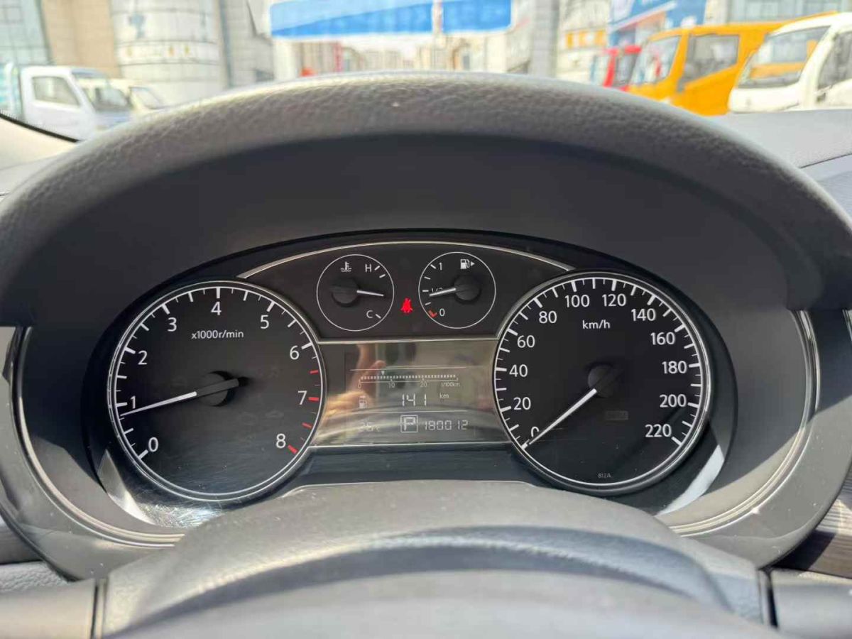 日產(chǎn) 騏達  2015款 1.6T M-CVT GTS限量版圖片