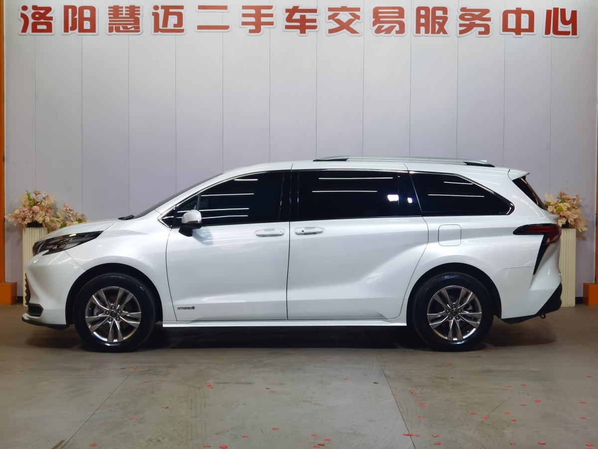 豐田 賽那SIENNA  2023款 2.5L混動(dòng) 舒適版圖片