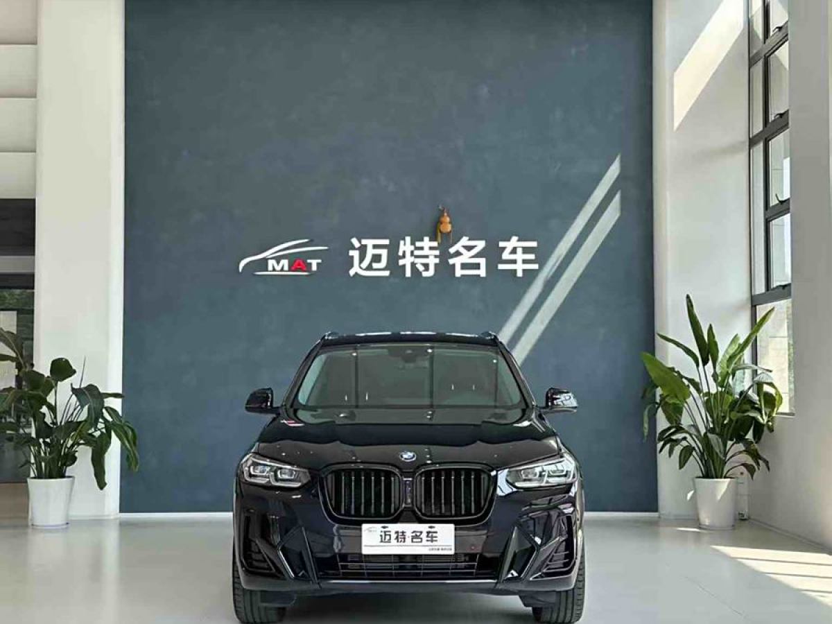 寶馬 寶馬X3  2023款 改款 xDrive30i 領(lǐng)先型 M曜夜套裝圖片