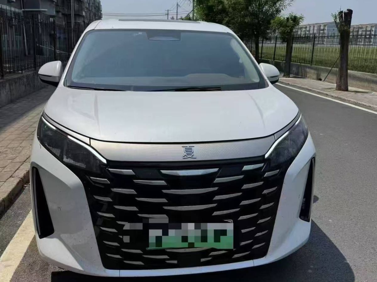 豐田 埃爾法  2025款 雙擎 2.5L 尊貴黃金版圖片