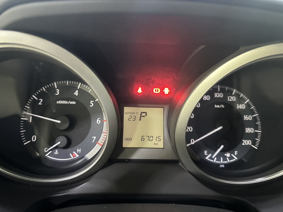 豐田 普拉多  2014款 2.7L 自動標(biāo)準(zhǔn)版圖片