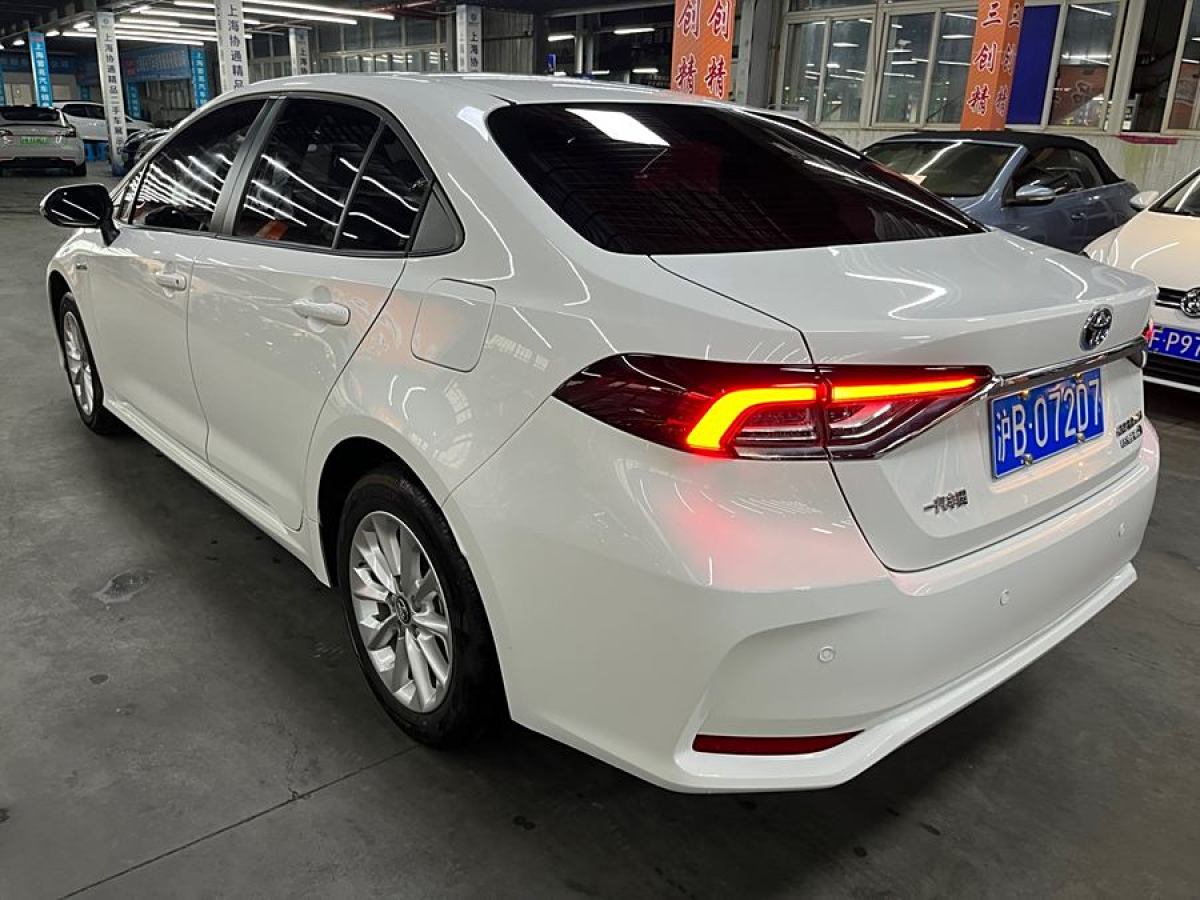 豐田 卡羅拉  2021款 雙擎 1.8L E-CVT精英版圖片