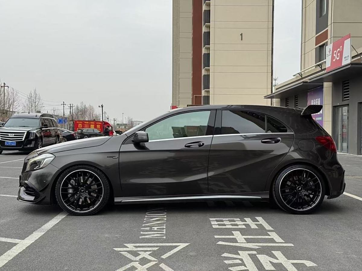 奔馳 奔馳A級(jí)AMG  2016款 AMG A 45 4MATIC圖片